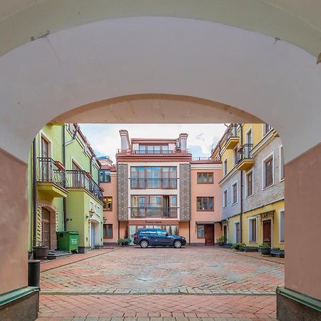 Luxury Gaono Apartments Vilnius Old Town I Self Check In I Free Private Parking Extérieur photo