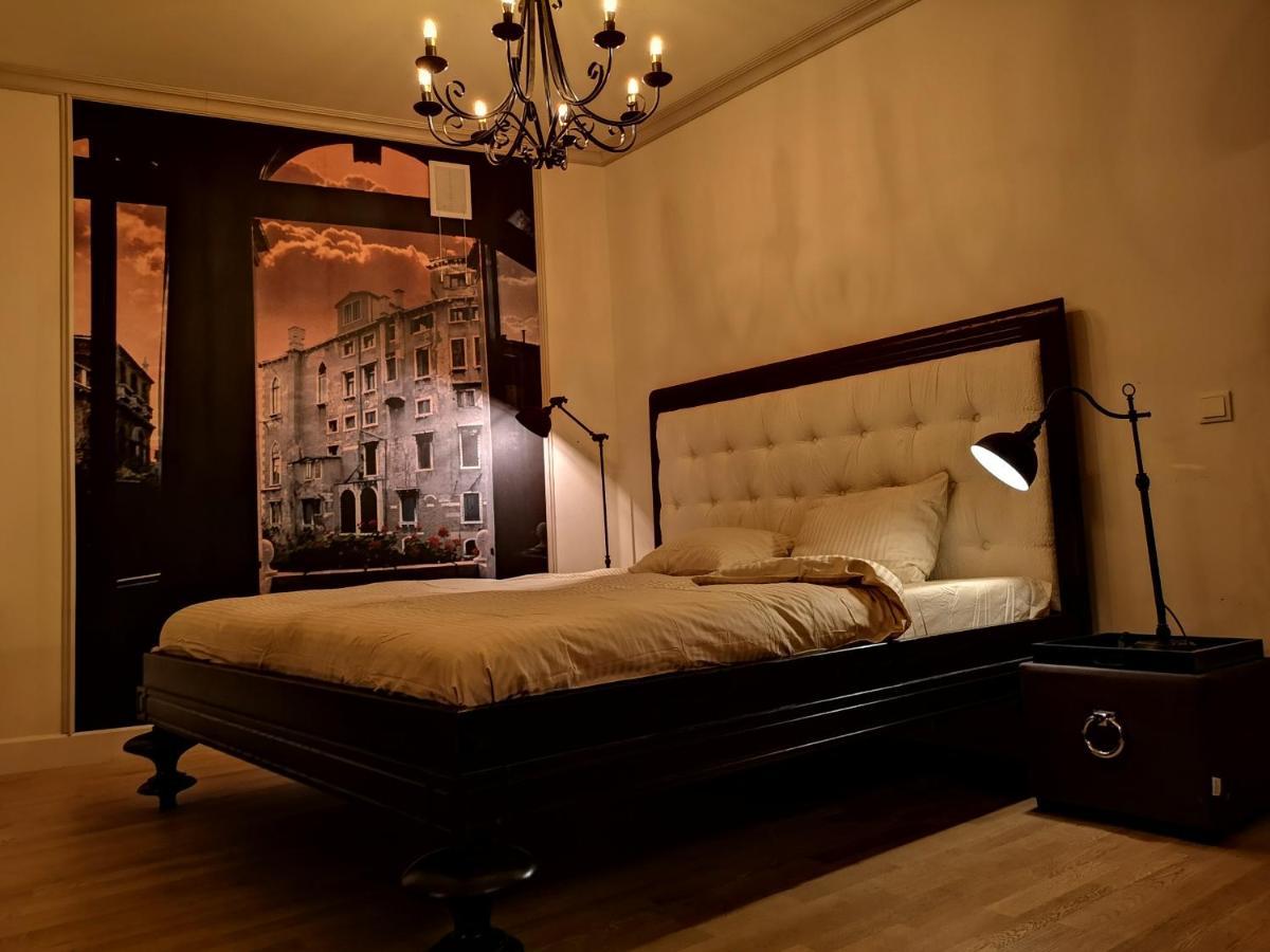 Luxury Gaono Apartments Vilnius Old Town I Self Check In I Free Private Parking Extérieur photo
