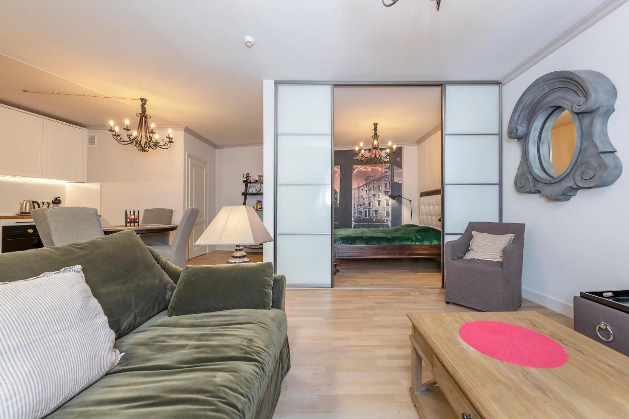 Luxury Gaono Apartments Vilnius Old Town I Self Check In I Free Private Parking Extérieur photo