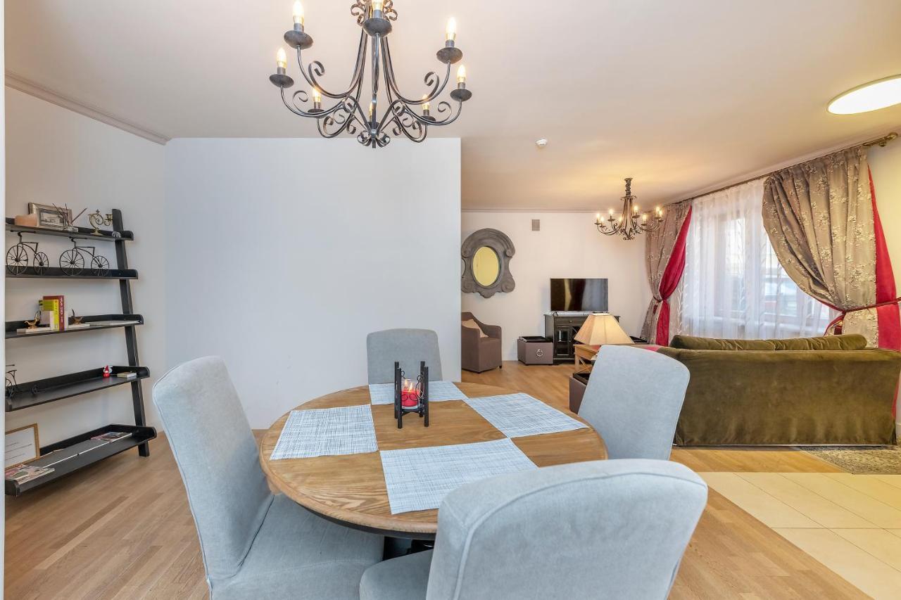 Luxury Gaono Apartments Vilnius Old Town I Self Check In I Free Private Parking Extérieur photo