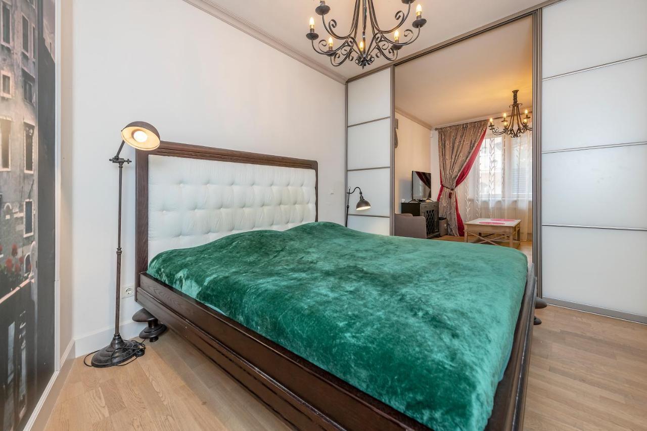 Luxury Gaono Apartments Vilnius Old Town I Self Check In I Free Private Parking Extérieur photo